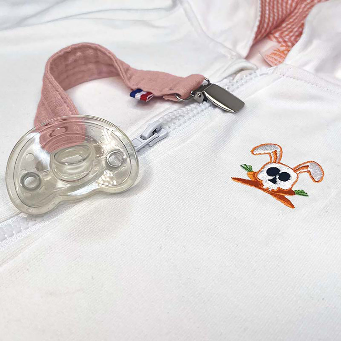 Økologisk suttekæde – Teddy – GOTS-certificeret bomuld, fremstillet i Frankrig og godkendt efter EU-standard EN 12586